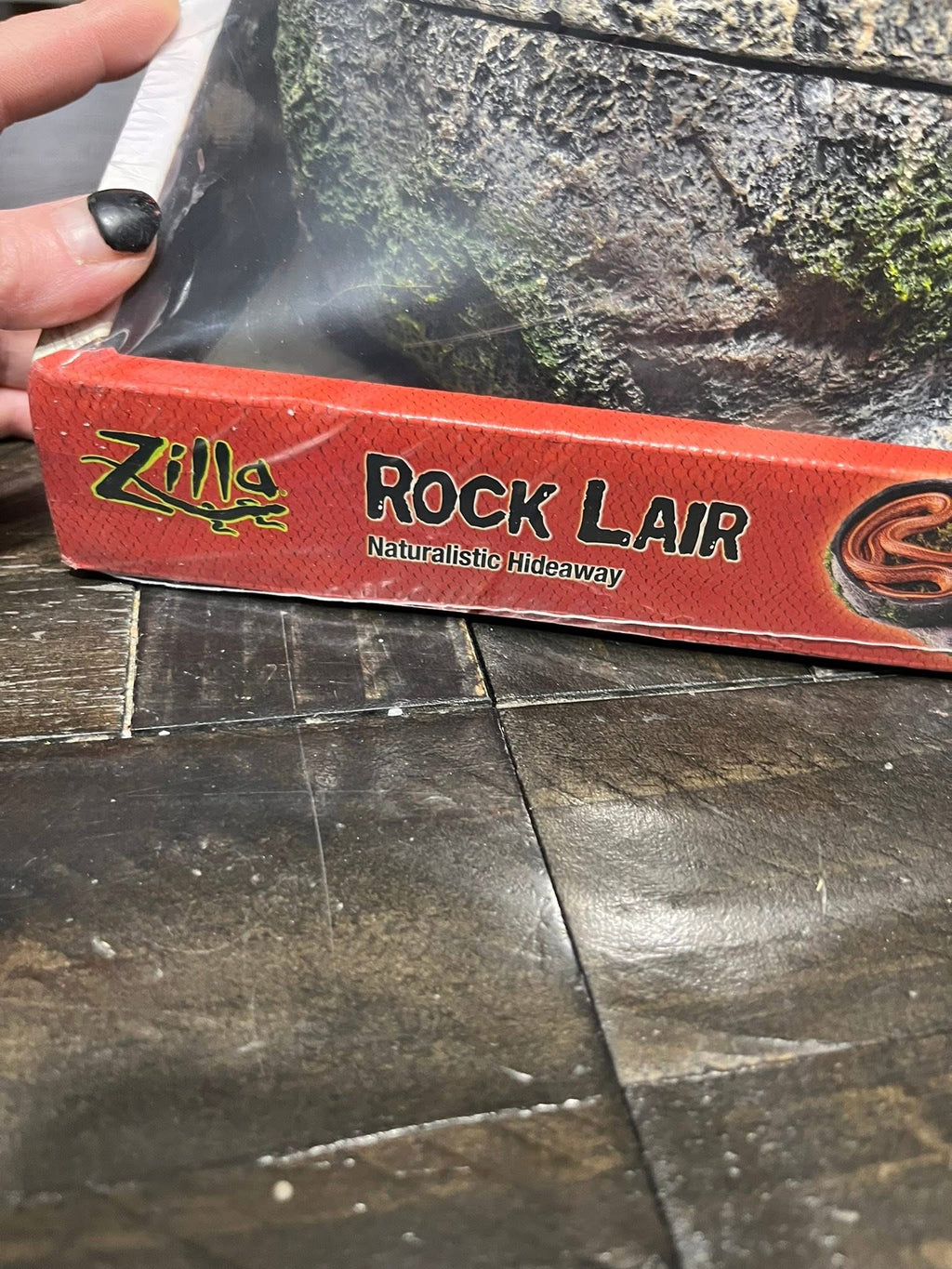 Zilla Large Rock Lair