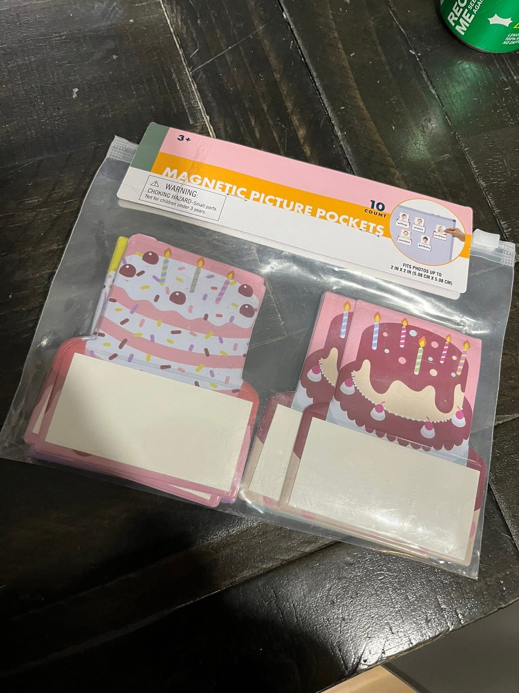 Magnetic Picture Pocket