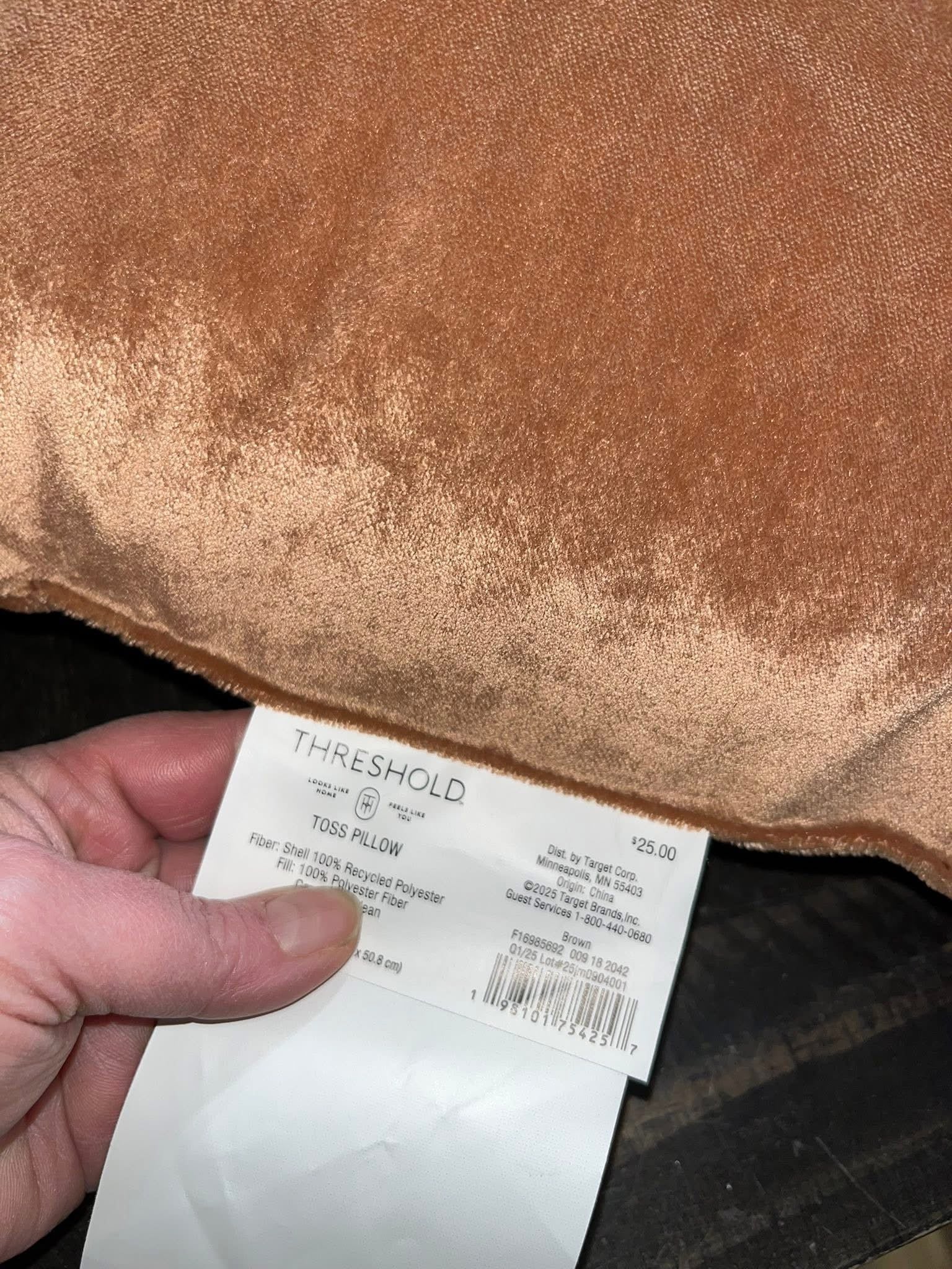 Throw pillow