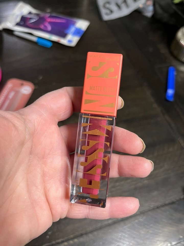 Maybelline SunKisser Multi-Use Blend able Liquid Blush