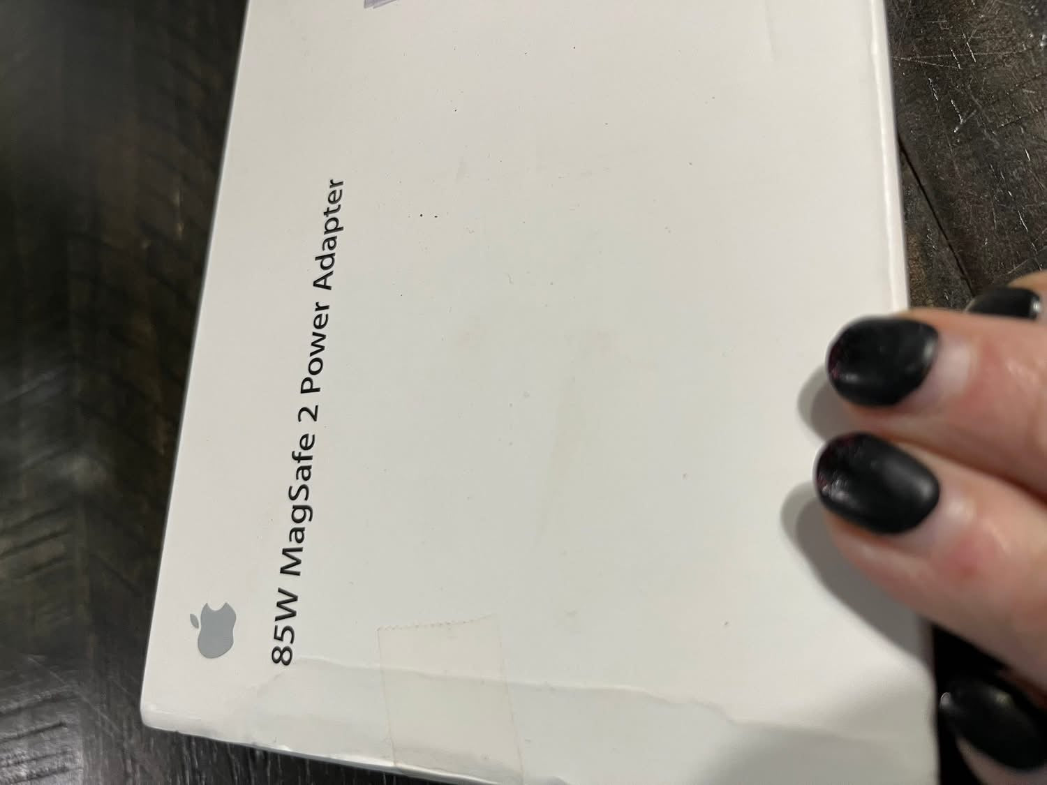 Apple 85w MagSafe 2 Power Adapter (for Mac Book Pro)