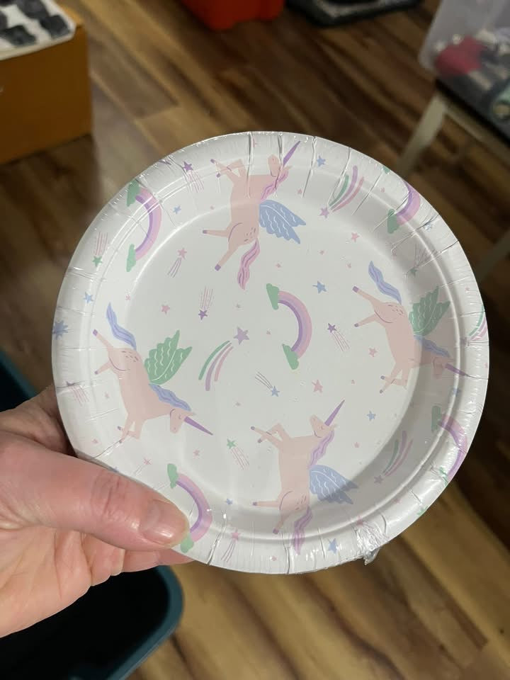 Unicorn Snack Plates - 20ct