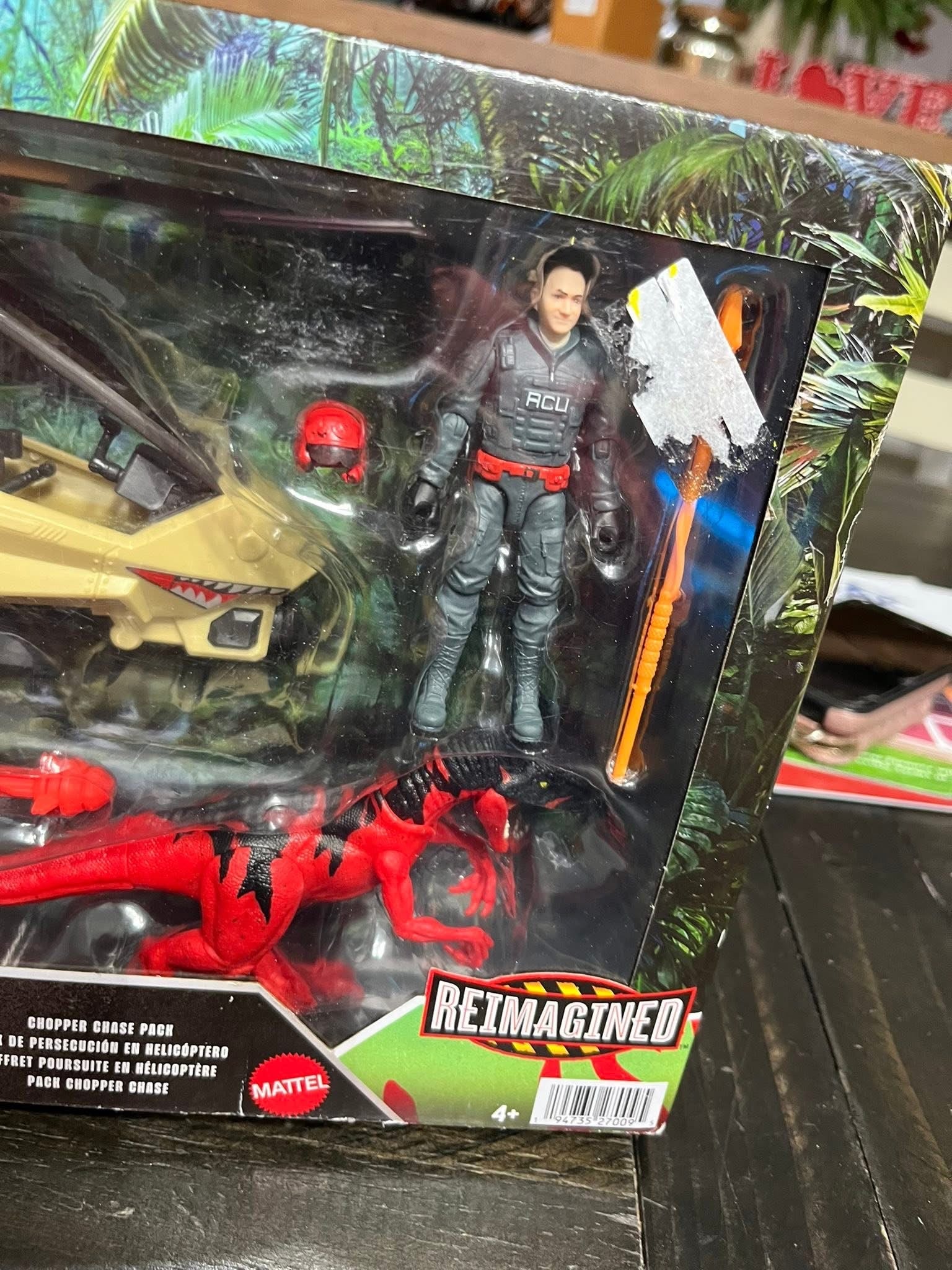 Jurassic World Legacy Collection Chopper Chase Pack