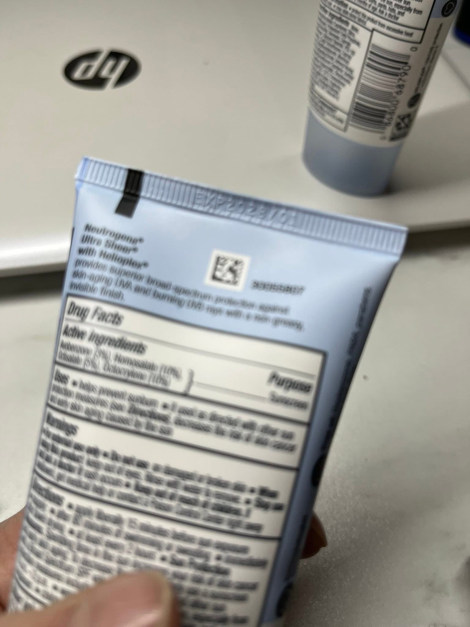 Neutrogena Ultra Sheer Dry-Touch Sunscreen For Face & Body