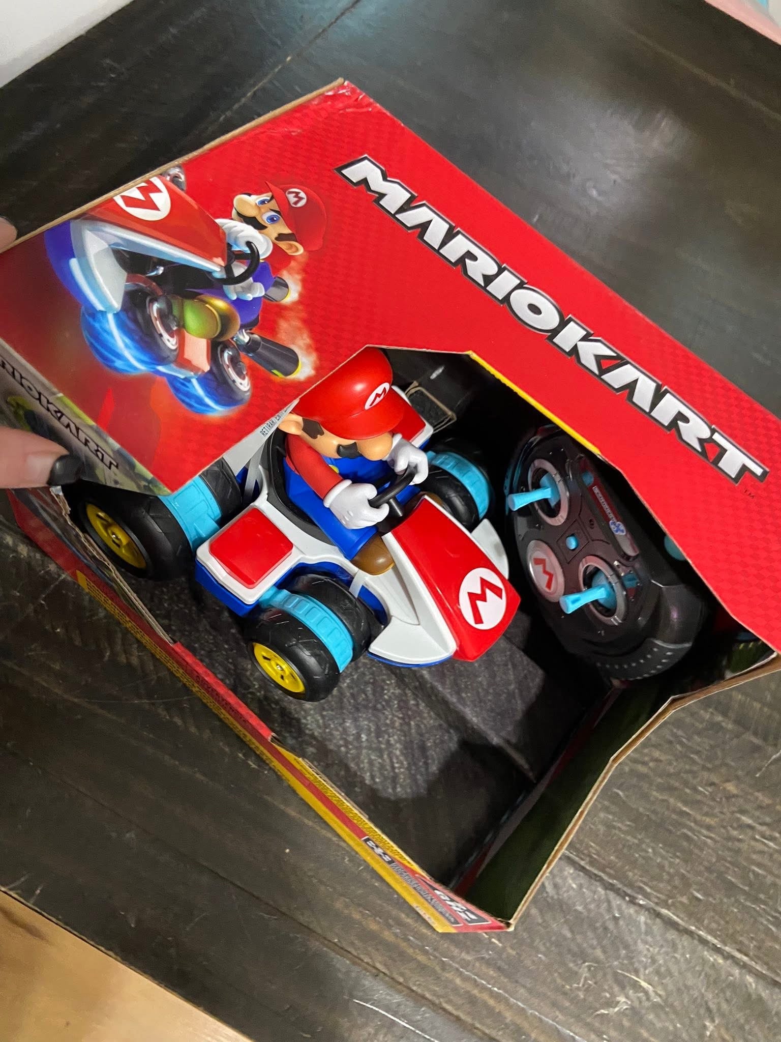 Mario Kart Mini Anti-Gravity R/C Racer