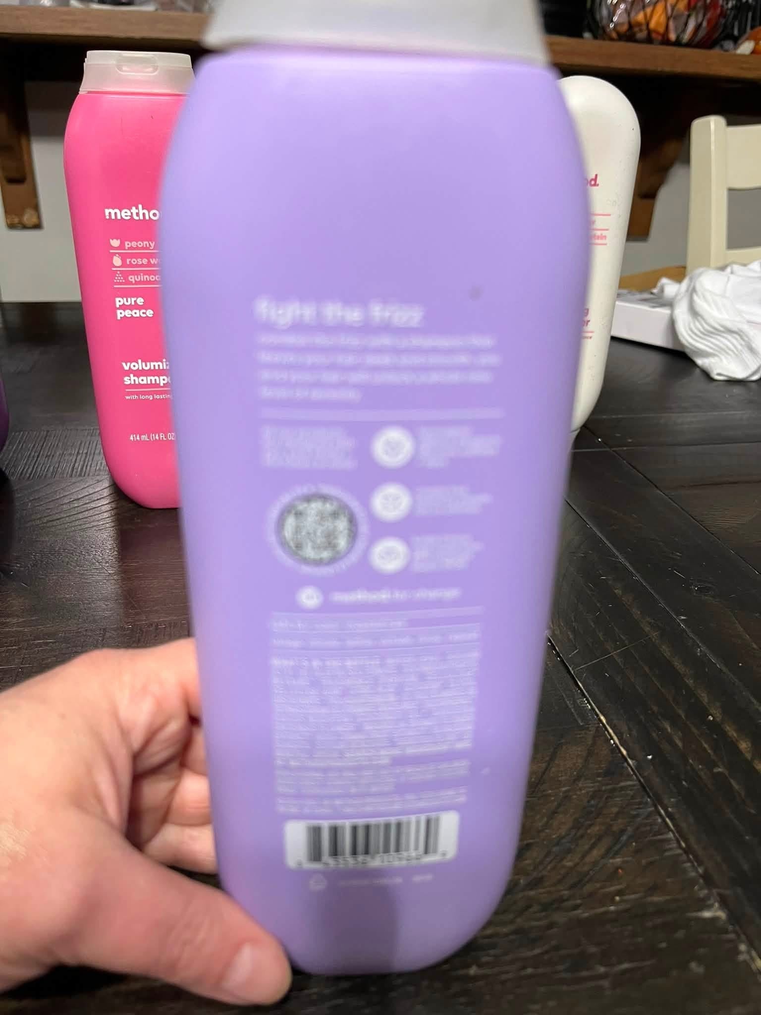 Method Smoothing Shampoo