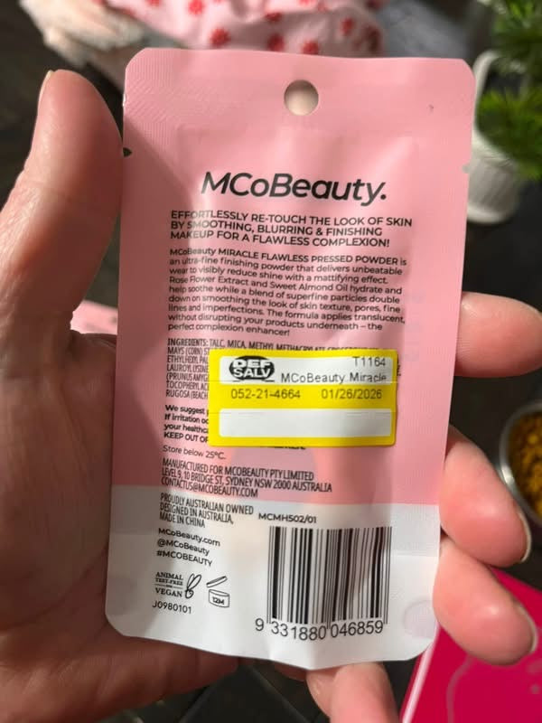 MIRACLE FLAWLESS PRESSED POWDER - MINI