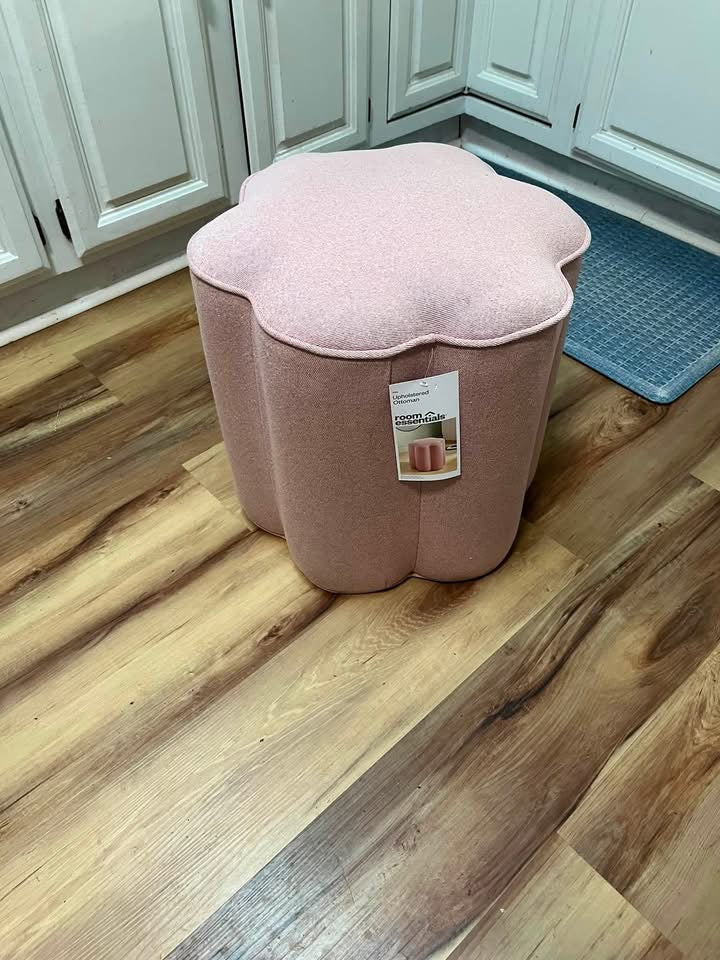 Scalloped Upholstered Ottoman