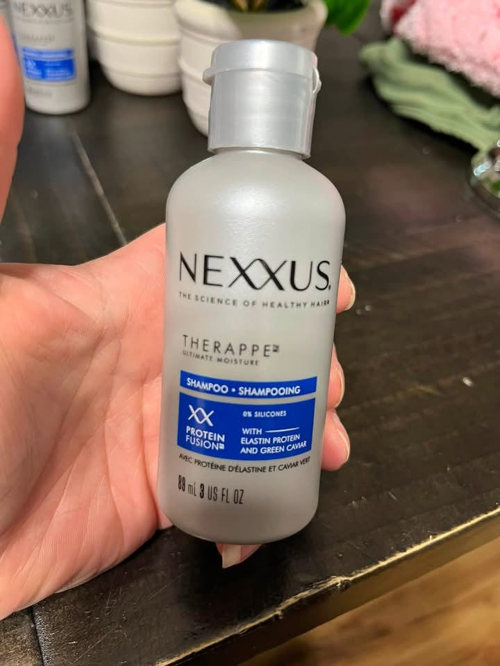 Nexxus Therappe Ultimate Moisturw Shampoo - 3 oz