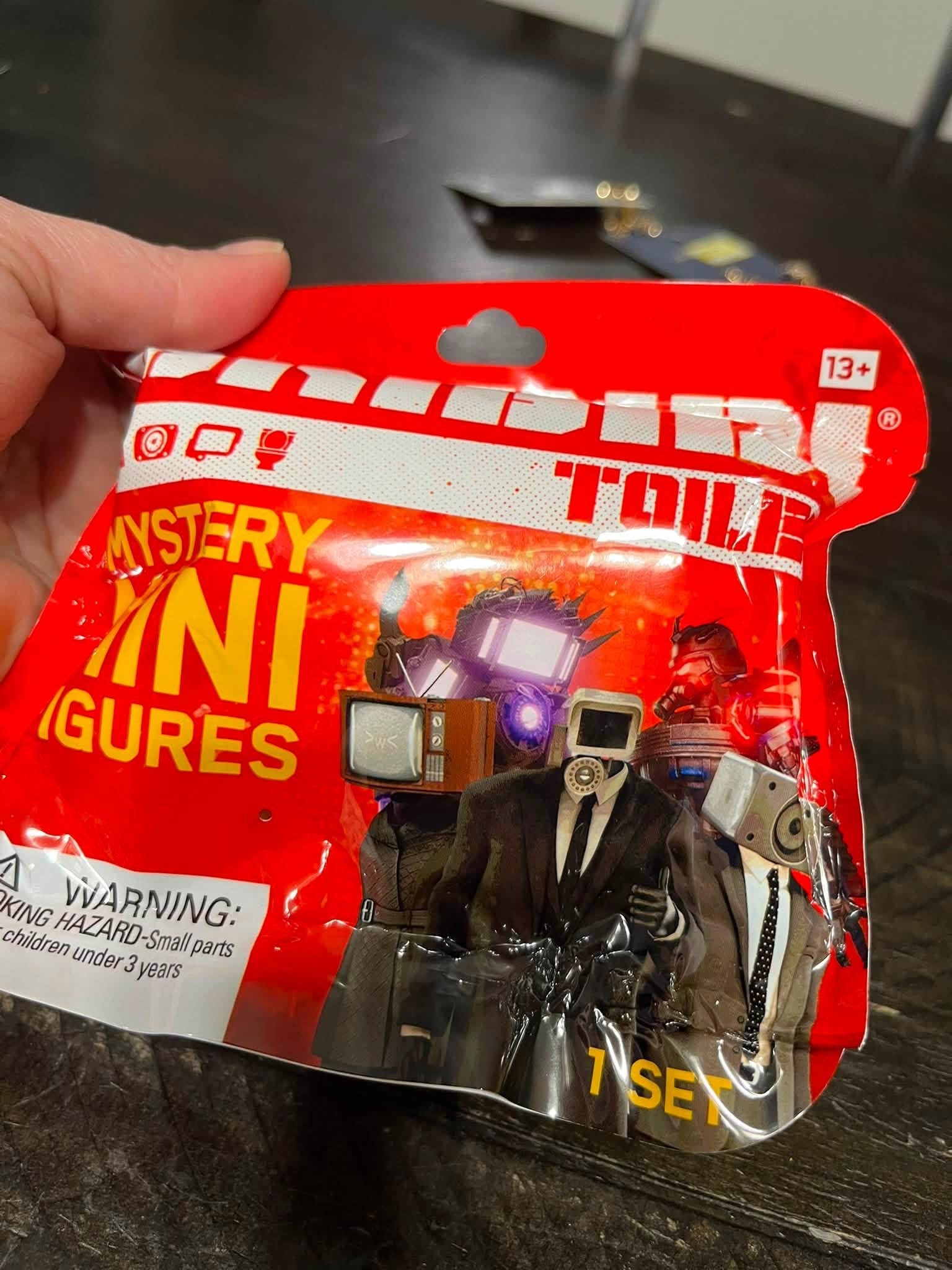 Skibidi Toilet Series 2 Mystery Mini Figure blind bag