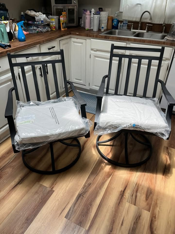 Fairmont 2pk Metal Swivel Rocking Patio Dining Chair Linen